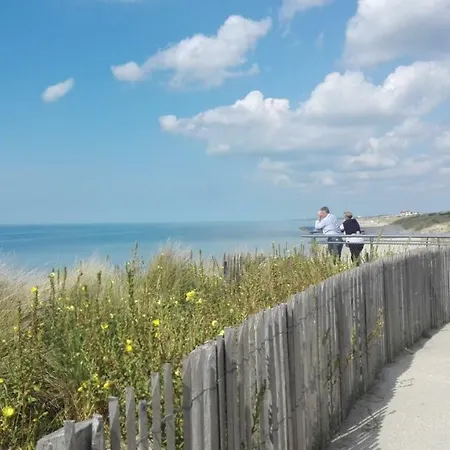 Ganamapa 홈스테이 메를리몽